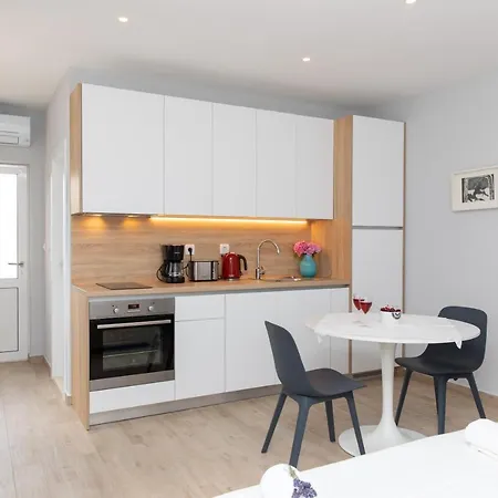 Apartman Ruzica Pucisca Exterior foto