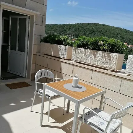 Apartman Ruzica Pucisca Exterior foto